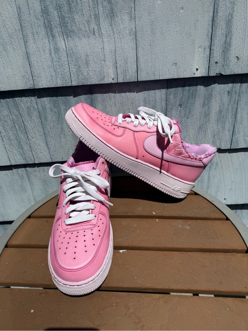 Custom Pink Stitch 1/1 Size 9.5- Nike Air Force 1 Low '07 White rare